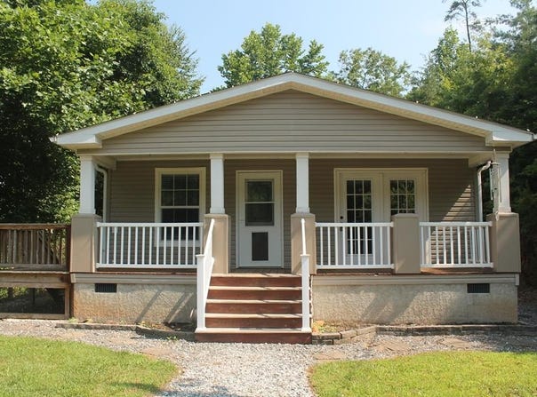 99 Egret Lane, Sylva, NC 28779