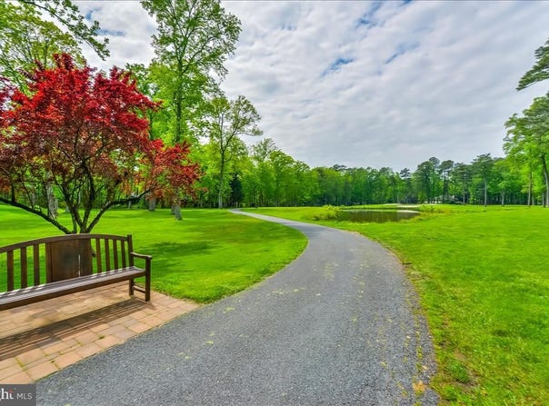4 ABBEY CIRCLE, OCEAN PINES, MD 21811