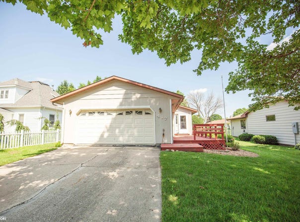 417 S Sample Street, Algona, IA 50511