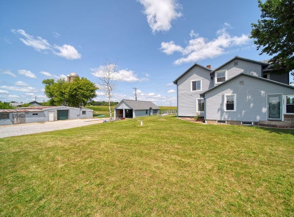 16570 Cement City Road, Cement City, MI 49233
