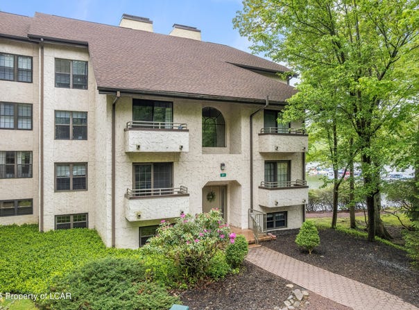 21-201 Midlake Drive, Lake Harmony, PA 18624