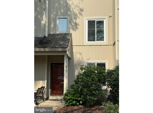 319 WOODLAKE DRIVE, MARLTON, NJ 08053