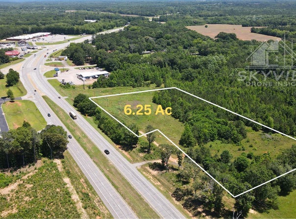 Veterans Parkway, Barnesville, GA 30204