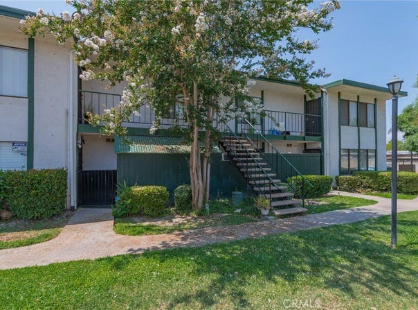 1735 E Washington Street, Colton, CA 92324