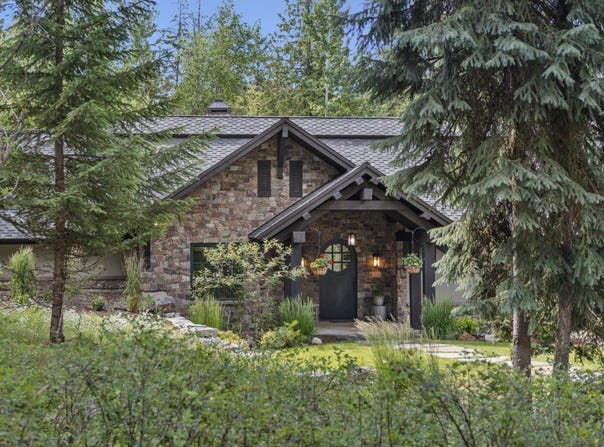 1 Ridge Crest Court, Whitefish, MT 59937