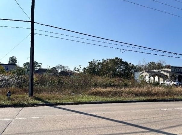 17303 Stuebner Airline Road, Spring, TX 77379