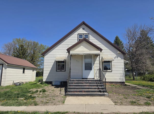 452 Marsh Street, Hoven, SD 57450
