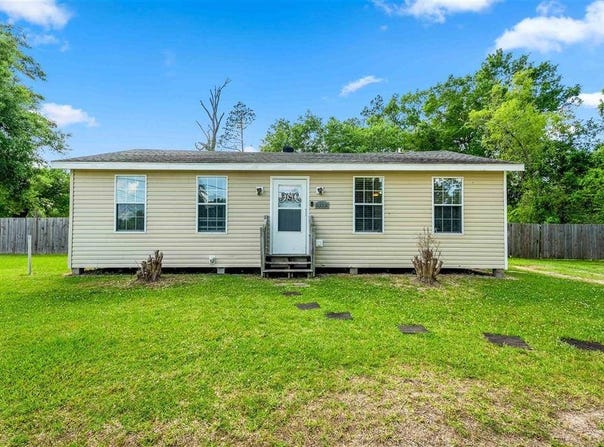 533 Corley St Street, Dequincy, LA 70633