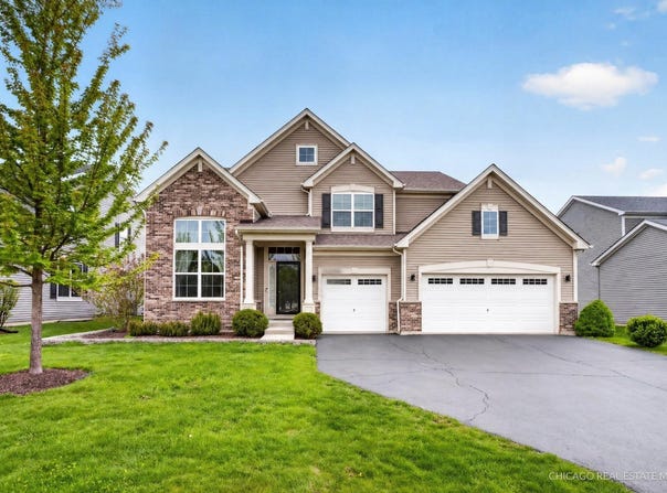 Huntley, IL 60142