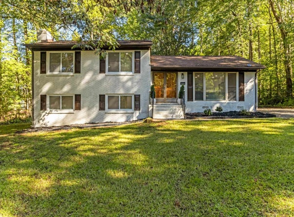 2020 Berrywood Lane, Clover, SC 29710