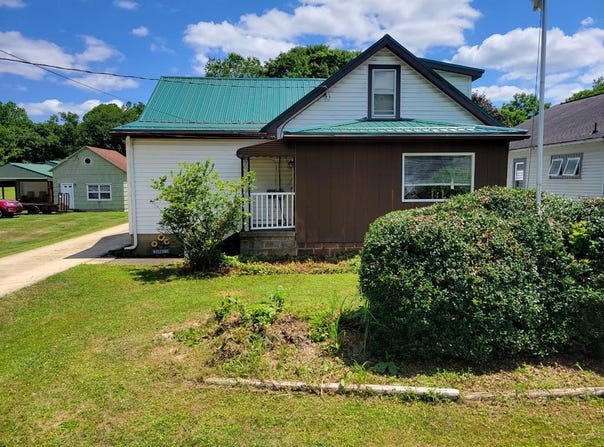 315 Sugarcreek Drive, Franklin, PA 16323