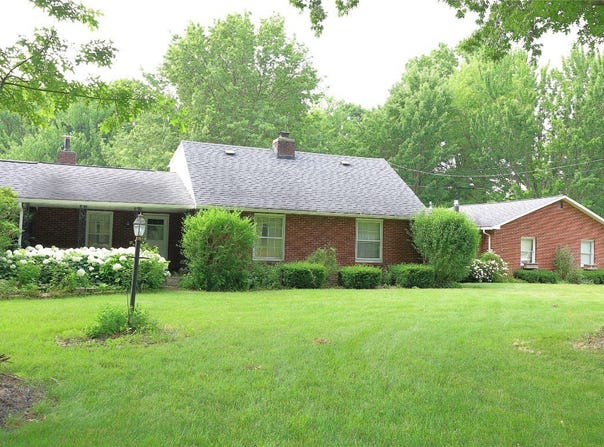 202 ARBUCKLE Road, Erie, PA 16509