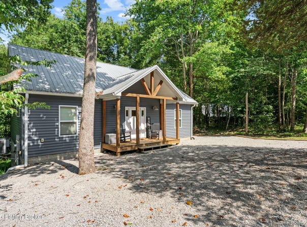 132 Cherry Ln, Leitchfield, KY 42754