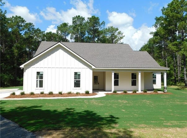 129 Jenkins Road, Opelika, AL 36804