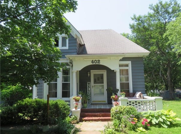 402 N Pearl Street, Paola, KS 66071