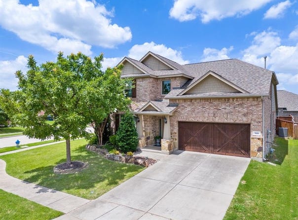 1001 Nob Hill Place, McKinney, TX 75071