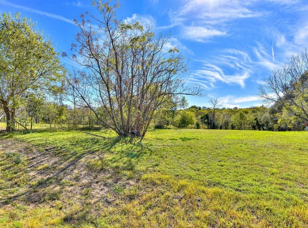 210 E Morrow St, Georgetown, TX 78626