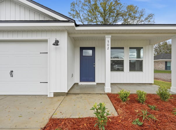 663 Lee Avenue, Crestview, FL 32539