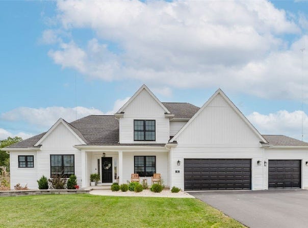 62 Windham Court, Grand Island, NY 14072