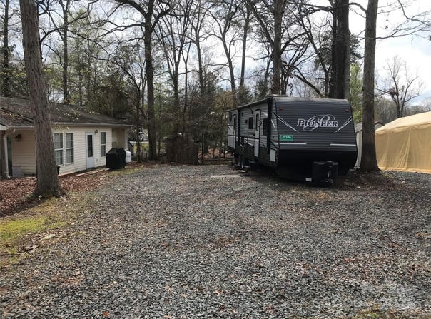 137 Landlubber Trail, Mount Gilead, NC 27306
