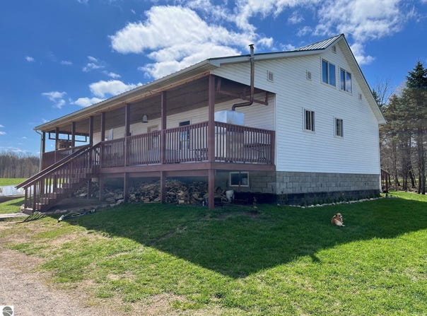 5417 ARCHER ROAD, BRETHREN, MI 49619
