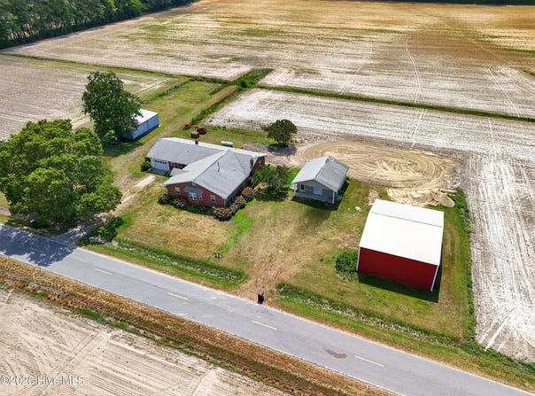 653 Cypress Shores Road, Roper, NC 27970