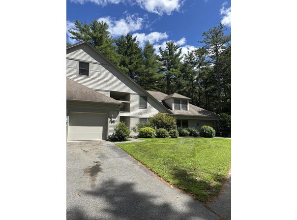 17 Wildwood Circle, Portland, ME 04103
