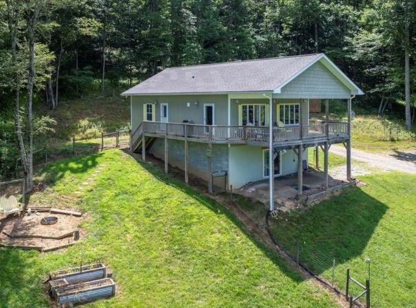 836 Hidden Valley Rd,, Independence, VA 24348