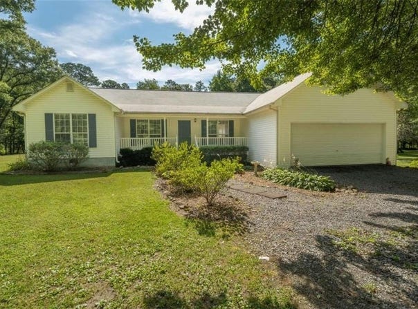 2324 Floyd Springs Road, Armuchee, GA 30105