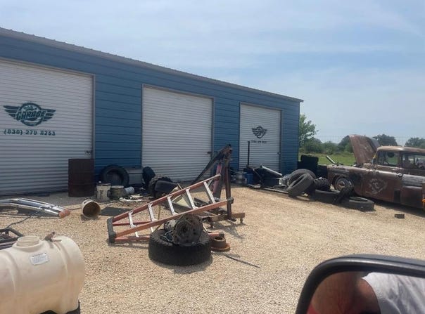 610 Matt St, Camp Wood, TX 78833