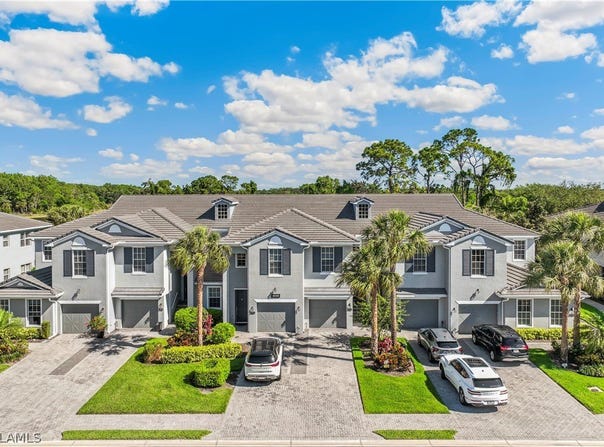 16581 Goldenrod Lane unit: 201, Alva, FL 33920