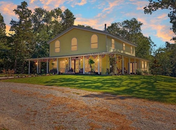 1320 County Road 1450, Bonham, TX 75418