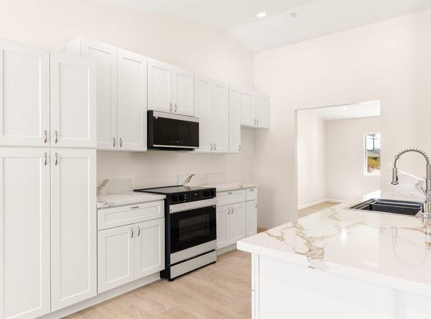 21471 Reed Place, California City, CA 93505