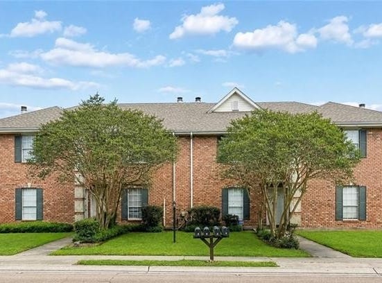4104 CHATEAU Boulevard, Kenner, LA 70065