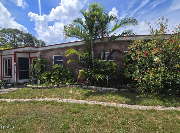 2007 Tyler Avenue, Melbourne, FL 32935