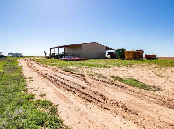 FM 1881 Happy Farm, Happy, TX 79042