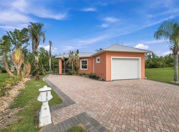 3210 GREAT HERON Loop, POLK CITY, FL 33868