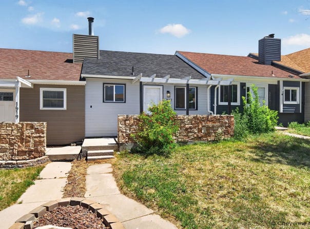 1617 COPPERVILLE RD, Cheyenne, WY 82001