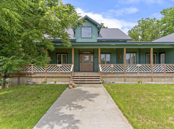 4978 S 11th Road, Aldrich, MO 65601
