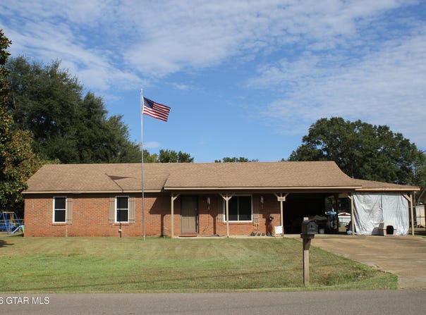 52 Belle Circle, Columbus, MS 39702