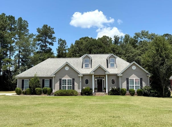 827 Plantation Drive, Adel, GA 31620
