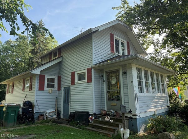 38 Ruth Street, Geneva, OH 44041