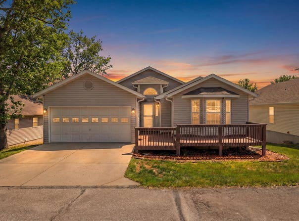 230 Deer Run Road, Branson, MO 65616
