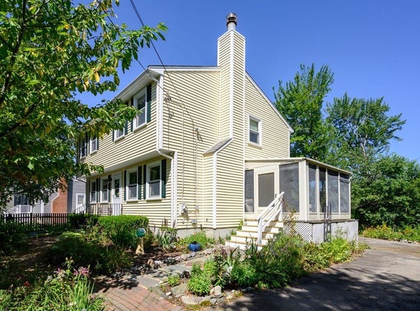 54 Katherine St, Weymouth, MA 02191