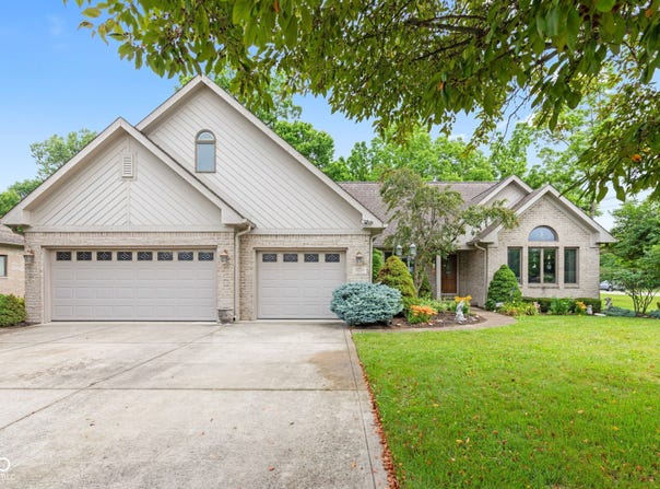 6980 White Oak Drive, Avon, IN 46123