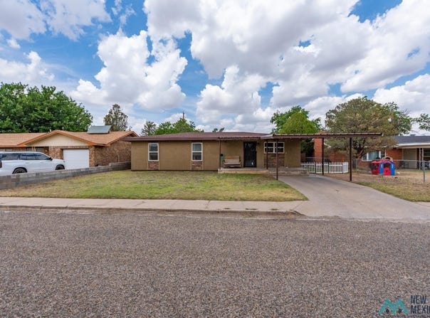 240 Oklahoma Drive, Portales, NM 88130