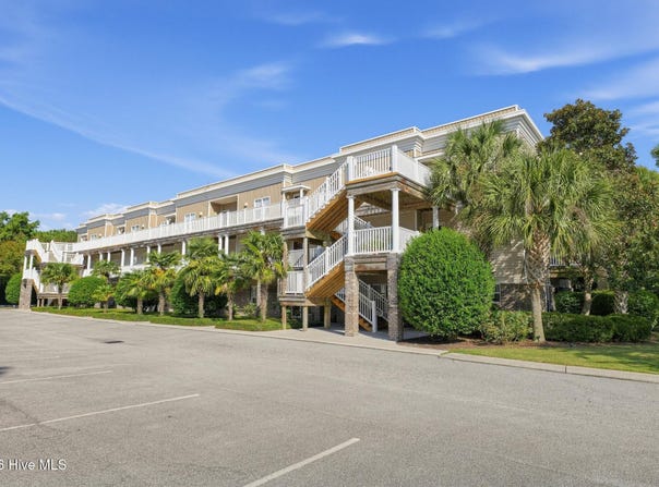 4132 Vanessa Drive SE, Southport, NC 28461
