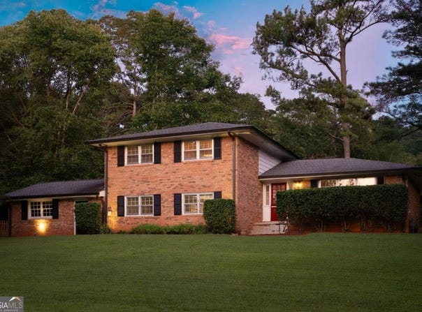 1392 Cornwall, Decatur, GA 30032