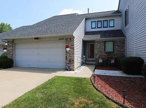 5235 Countrywood, Grand Blanc, MI 48439