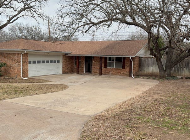 600 Travis Drive, Mineral Wells, TX 76067